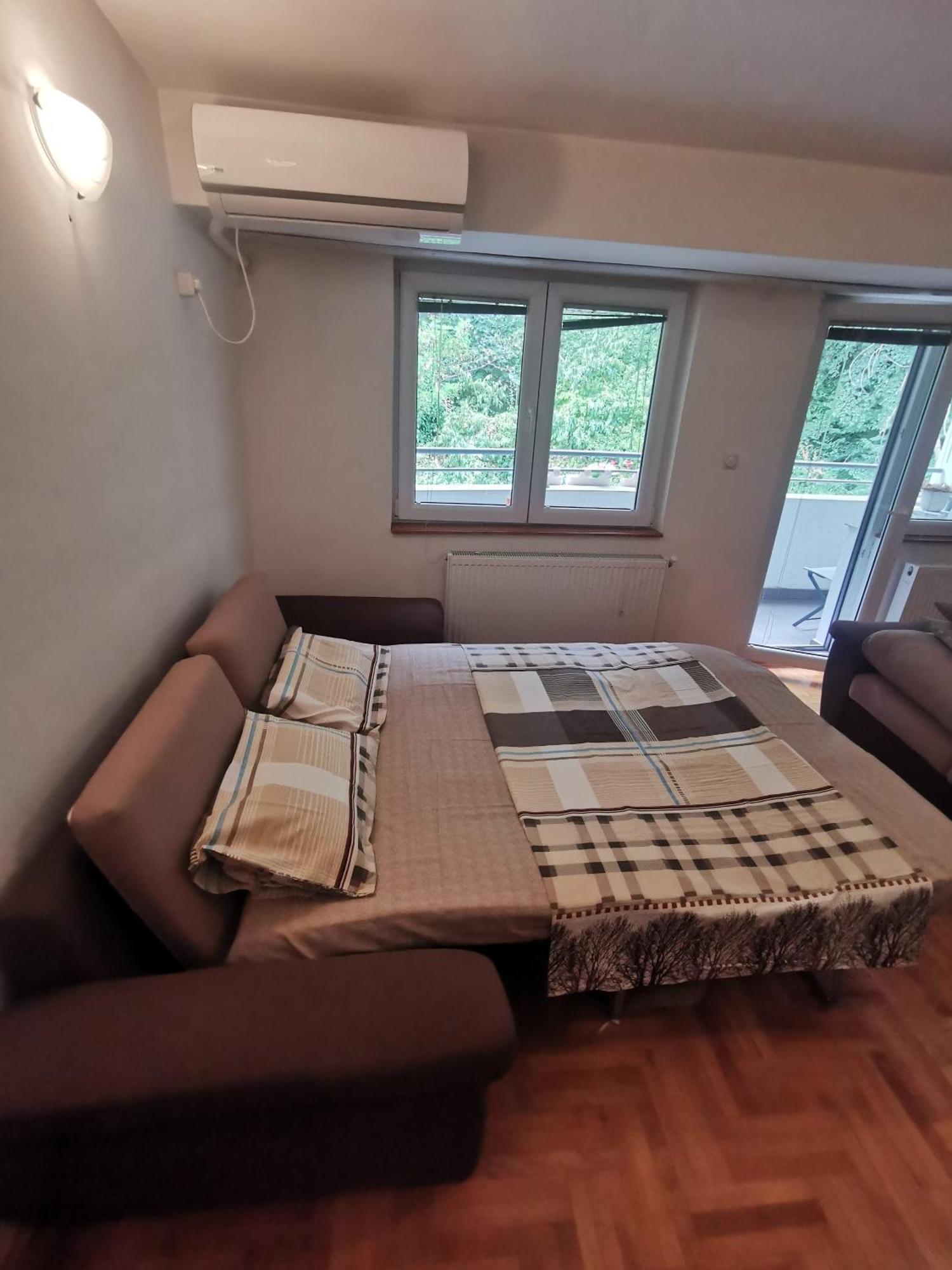 Zagrebska Flat Apartment Скопие Екстериор снимка